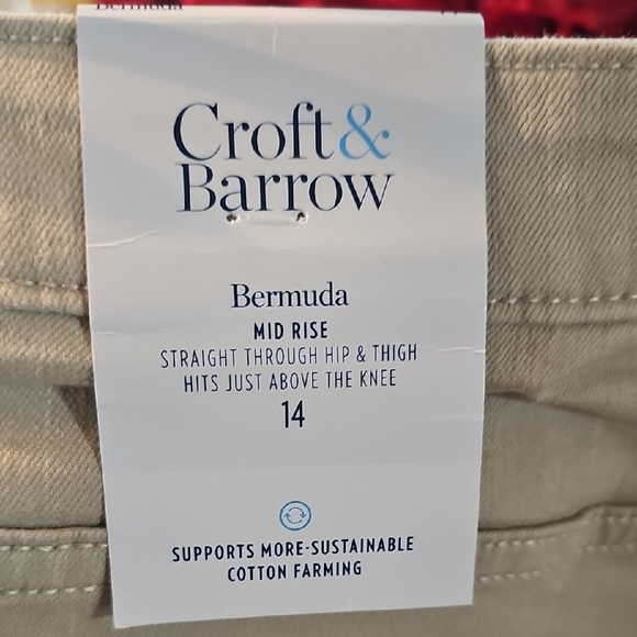 Croft & Barrow NWT Bermuda Midrise Shorts Size 14 - Picture 5 of 11